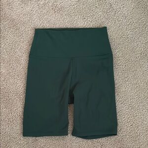 Wild Fable Butter Bliss Dark Green Bike Shorts size small